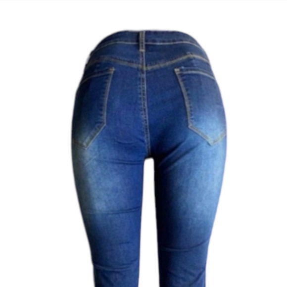 NWT Skinny Distressed Curvy Crop Folded Jeans 🆕👖 - Picture 6 of 6